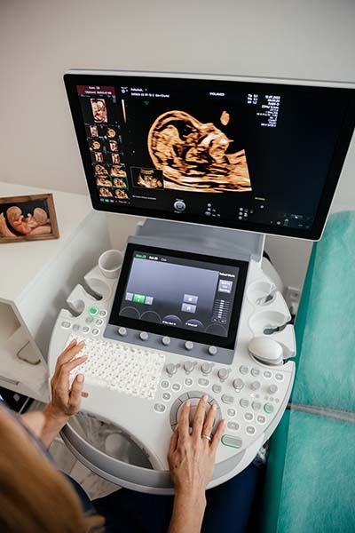 Startseite 5 Internist Bernhard Scheja über die Bedeutung der Ultraschalluntersuchung